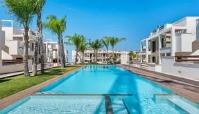 Buy an Bungalow in Torrevieja, Spain. Los Balcones area, 3 bedrooms, 70 m² - photo 2