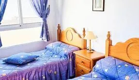 Comprar una vivienda en Torrevieja, España. Zona de la  Playa de los Locos, 2 dormitorios, 70 m² - photo 4