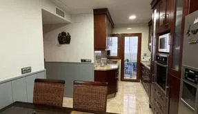 Real estate Torrevieja, Apartment for sale. Playa del Cura area, 3 bedrooms, 135 m² - photo 2