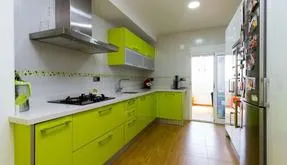 Comprar un Piso en Torrevieja, España. Zona de la  Playa de los Locos, 4 dormitorios, 165 m² - photo 6