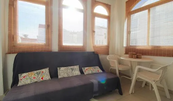 Property in Torrevieja. Playa de los Náufragos area, 28 m² - photo 1