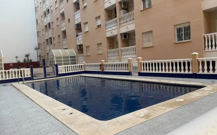 Comprar un Piso en Torrevieja, España. Zona de la Playa del Cura, 1 dormitorio, 60 m²