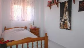 Buy an Apartment in Torrevieja, Spain. Curva de Palangre area, 2 bedrooms, 63 m² - photo 4