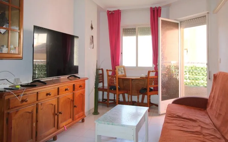 Buy an Apartment in Torrevieja, Spain. Curva de Palangre area, 2 bedrooms, 63 m²