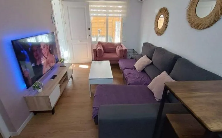 Buy real estate in Torrevieja, Spain. Los Balcones area, 1 bedroom, 45 m²