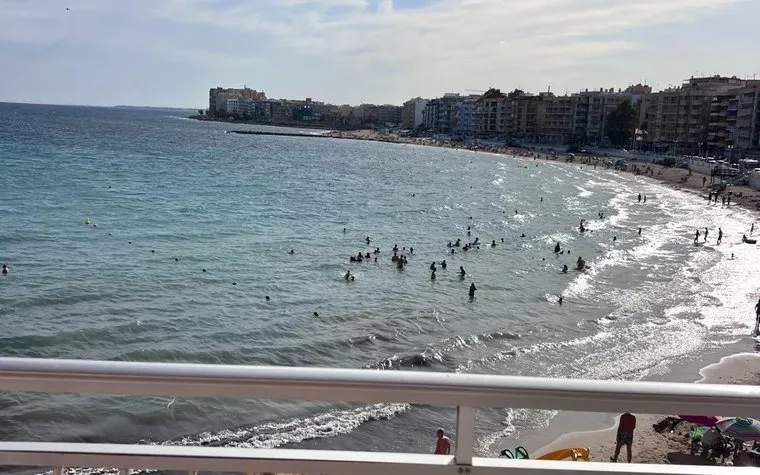 Apartment in Torrevieja, Spain. Playa de los Locos area, 3 bedrooms, 86 m²