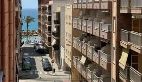 Real estate in Spain, Torrevieja. Paseo maritimo area, 2 bedrooms, 82 m² - photo 2