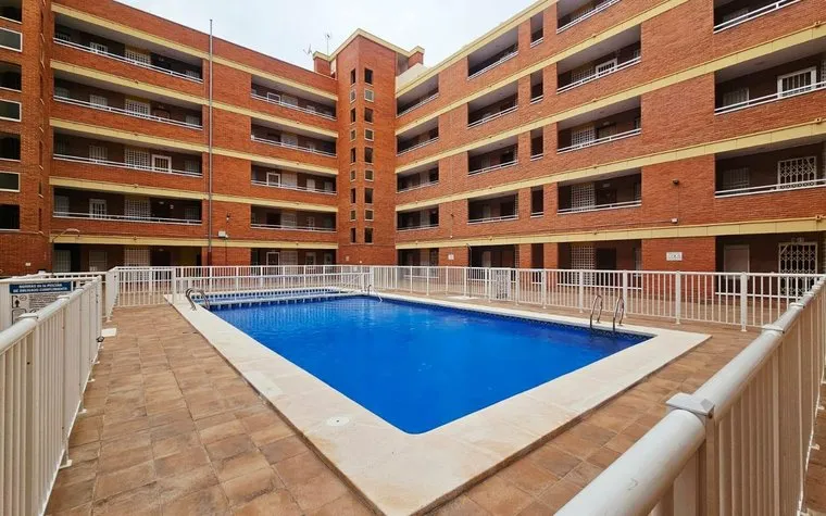 Apartment for sale in Torrevieja, Spain. Playa de los Naufragos area, 2 bedrooms, 86 m2