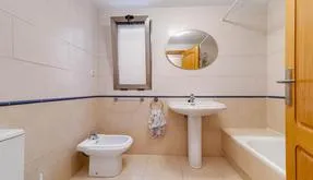 Buy an Studio in Spain, Torrevieja. Playa de los Locos area, 49 m² - photo 6