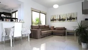 Buy an bungalow in Torrevieja, Spain. Punta Prima area, 3 bedrooms, 107 m² - photo 3