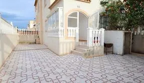 Property in Torrevieja. El limonar area, 3 bedrooms, 90 m² - photo 4