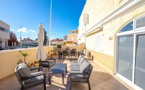 Orihuela Costa bienes raíces, Duplex en venta. Zona de la  Zeniamar-Horizonte-La Campana, 3 dormitorios, 131 m2