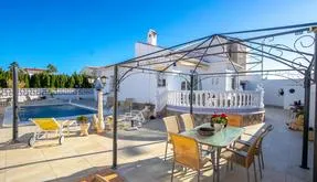 Real estate in Spain, Torrevieja. El chaparral area, 3 bedrooms, 98 m2 - photo 5