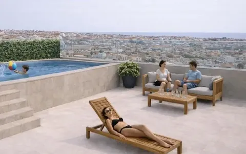 Buy property in Torrevieja, Spain. Centro area, 2 bedrooms, 90 m2