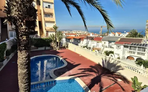 Comprar un piso en Torrevieja, España. Zona de la Torrejón, 1 dormitorio, 49 m²