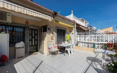 Torrevieja, bienes raíces. Zona de la  Torretas, 3 dormitorios, 52 m2
