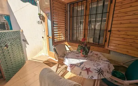 Comprar un Duplex en Torrevieja, España. Zona de la  El Acequión - Los Náufragos, 3 dormitorios, 100 m2