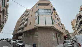 Bienes raíces Torrevieja, Ático en venta. Zona de la  Playa de los Locos, 2 dormitorios, 71 m2 - photo 2