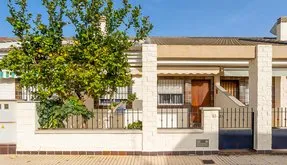 Property Spain, Bungalow. Torre de la Horadada area, 4 bedrooms, 108 m² - photo 2