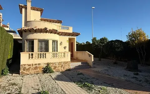 Guardamar del Segura, Spain. Real Estate. EL RASO area, 3 bedrooms, 97 m²