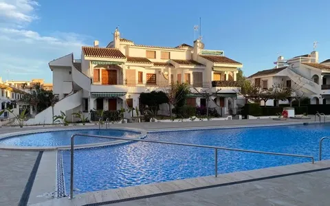 Property Spain, Apartment. Torre de la Horadada area, 2 bedrooms, 70 m²