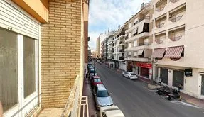 Guardamar del Segura bienes raíces, Piso en venta. Zona de la  Pueblo, 4 dormitorios, 276 m² - photo 2