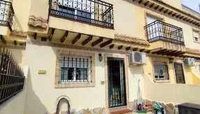 Orihuela Costa real estate, Bungalow for sale. Los Almendros-La Florida area, 2 bedrooms, 106 m² - photo 5