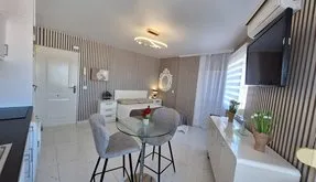 Torrevieja, España. Bienes raíces. Zona de la  Torrejón, 1 dormitorio, 33 m² - photo 2