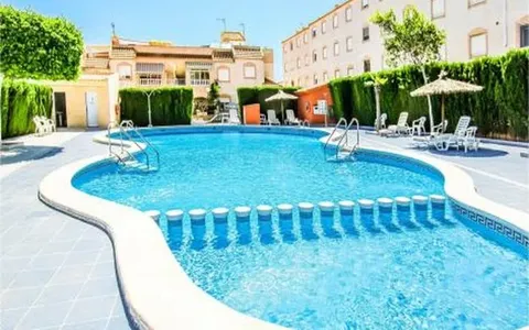 Comprar un Bungalow en España, Torrevieja. Zona de la  Los Balcones - Los Altos del Eden, 2 dormitorios, 58 m²