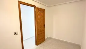 Buy real estate in Torrevieja, Spain. Centro area, 2 bedrooms, 84 m² - photo 5