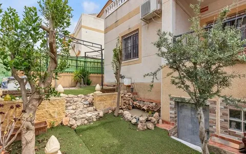 Real estate Orihuela Costa, Bungalow for sale. La Florida area, 3 bedrooms, 71 m²