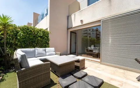 Property in Torrevieja. Punta Prima area, 3 bedrooms, 106 m²