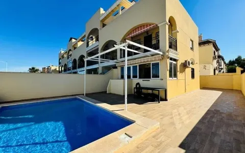 Torrevieja, real estate. La Mata area, 2 bedrooms, 200 m², 2 bedrooms, 200 m² — €239000