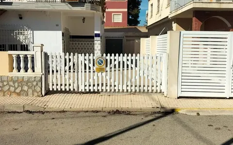 Property for sale. Torre de la Horadada area, 5 bedrooms, 125 m²