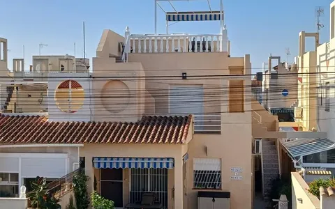 Duplex en Torrevieja, España. Zona de la  La Siesta - El Salado - Torreta, 1 dormitorio, 0 m²