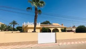 Real estate in Spain, Torrevieja. La Siesta - El Salado - Torreta area, 3 bedrooms, 157 m² - photo 2