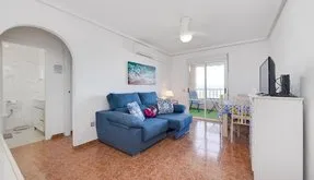 Immobilien in Spanien, Torrevieja. Centro area, 2 bedrooms, 61 m2 - photo 2