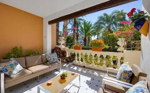 Venta de Piso en Torrevieja, España. Zona de la  Playa de los Locos, 2 dormitorios, 72 m2