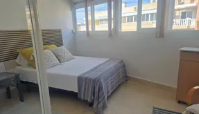 piso en Torrevieja, España. Zona de la Estacion de autobuses, 1 dormitorio, 33 m² - photo 3