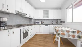 Comprar un Piso en Torrevieja, España. Zona de la  Centro, 3 dormitorios, 116 m2 - photo 3