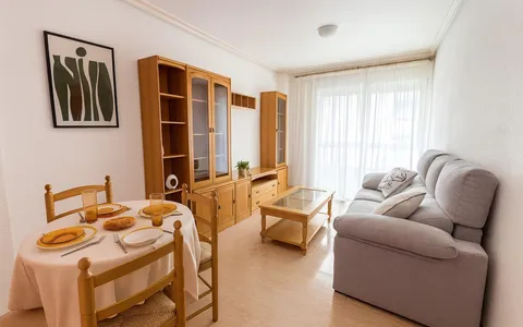 Comprar una vivienda en Torrevieja, España. Zona de la  Parque las naciones, 1 dormitorio, 47 m2, 1 dormitorios, 47 m² — €99500