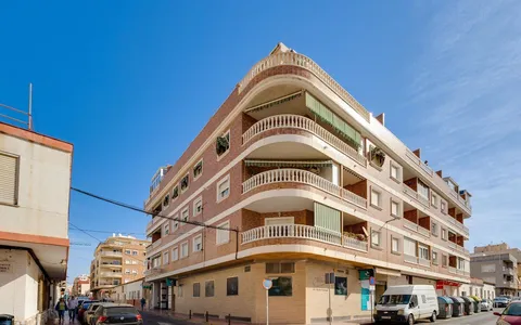 Buy property in Torrevieja, Spain. torrevieja area, 3 bedrooms, 100 m2, 3 bedrooms, 100 m² — €171969