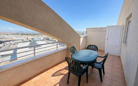 Torrevieja, Spain. Real Estate. Centro area, 2 bedrooms, 53 m2, 2 bedrooms, 53 m² — €155000