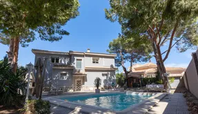 Propiedad España, Villa. Zona de la  Pueblo Bravo, 5 dormitorios, 240 m2 - photo 2