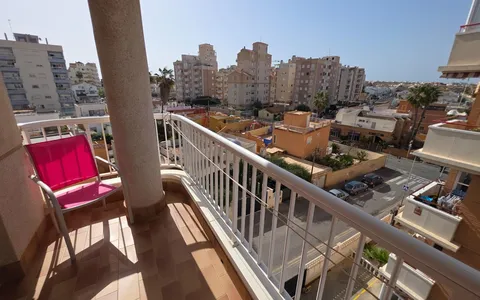 Torrevieja, real estate. Nueva Torrevieja area, 2 bedrooms, 76 m2, 2 bedrooms, 76 m² — €150000
