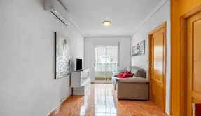 Torrevieja, real estate. Centro - Muelle Pesquero area, 2 bedrooms, 60 m2 - photo 5