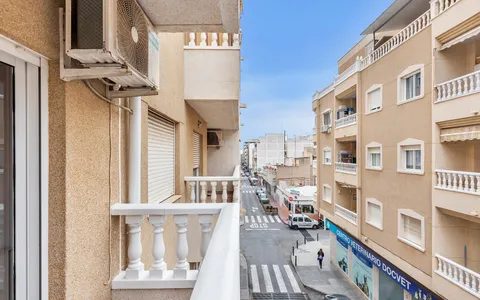 Torrevieja, real estate. Centro - Muelle Pesquero area, 2 bedrooms, 60 m2, 2 bedrooms, 60 m² — €117500