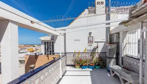 Penthouse in Torrevieja, Spain. Playa del Cura area, 3 bedrooms, 50 m2 - photo 3