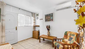 Real estate in Spain, Torrevieja. Centro area, 3 bedrooms, 77 m2 - photo 3