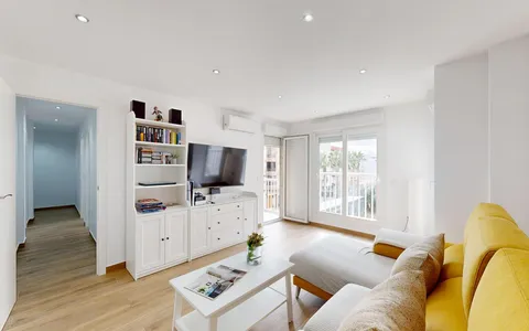 Apartment in Torrevieja, Spain. Las Piscinas Naturales area, 3 bedrooms, 85 m2, 3 bedrooms, 85 m² — €204000